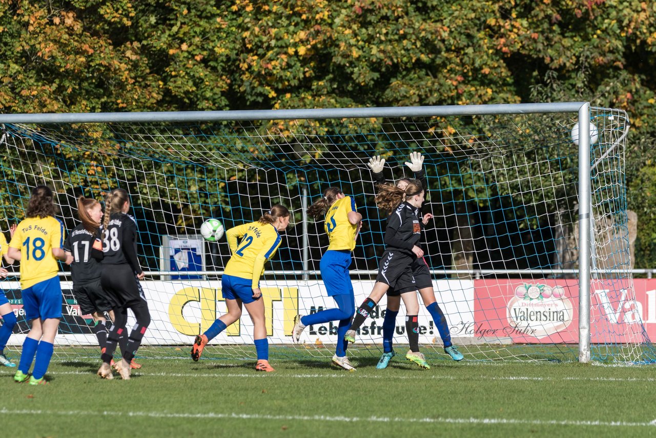 Bild 86 - wBJ TuS Felde - SV Henstedt Ulzburg : Ergebnis: 1:8